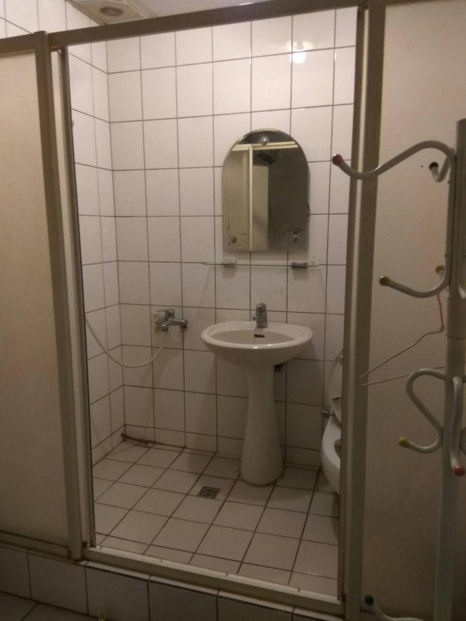 Hua Bin Hotel Yilan Extérieur photo